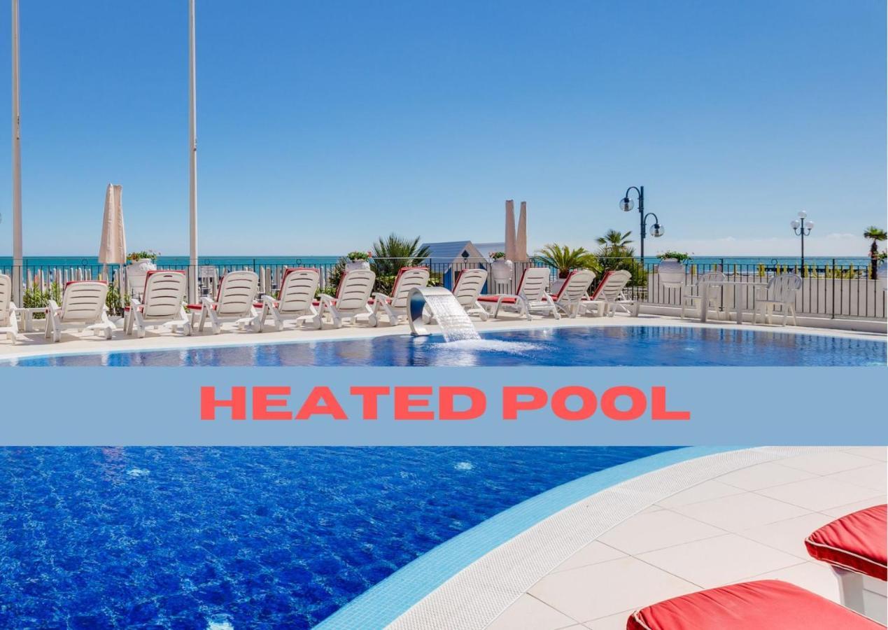 Hotel Manila Lido di Jesolo Exterior photo