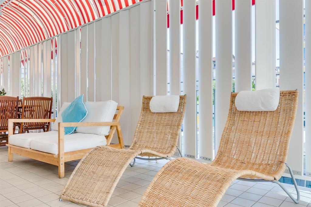 Hotel Manila Lido di Jesolo Exterior photo